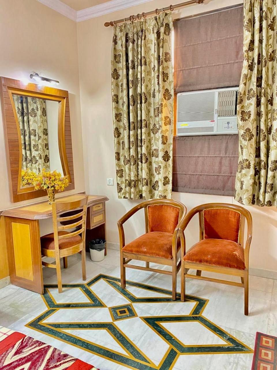 Hotel C Park - Karol Bagh, New Delhi Dış mekan fotoğraf